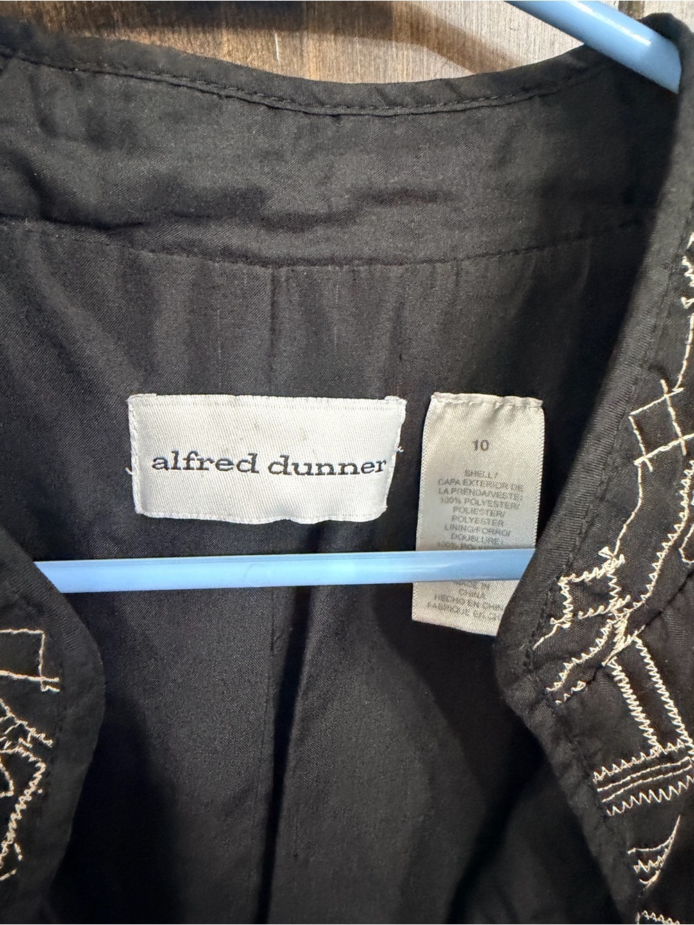 Black Embroidered Geometric Patterned Open Front Jacket - Picture 3 of 6